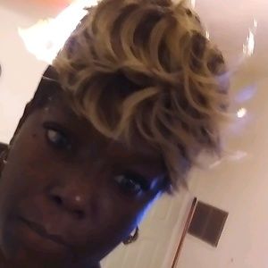 Meet your Posher, Natasha